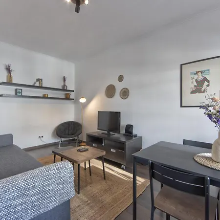 Apartment Ajuda Typical By Homing *
