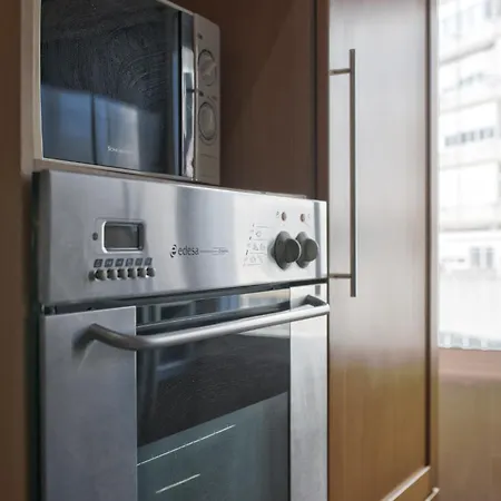 Apartment Ajuda Typical By Homing Lissabon