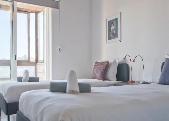 Ajuda Typical By Homing 公寓