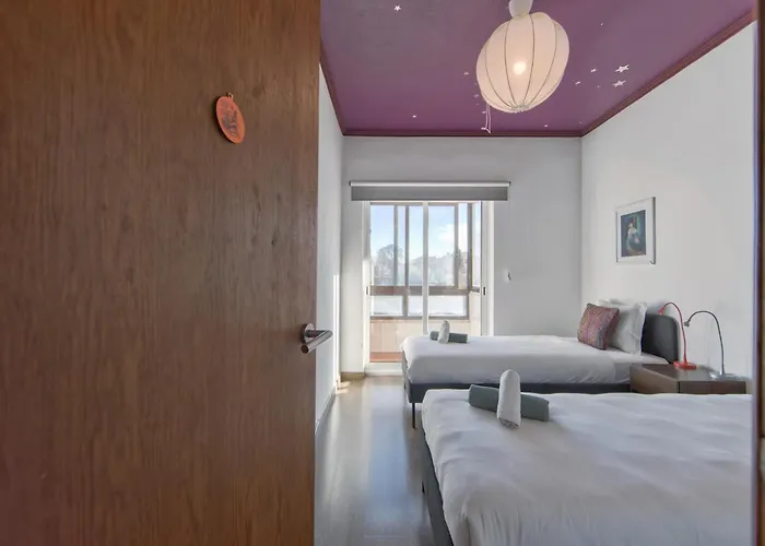 Ajuda Typical By Homing * Lisboa