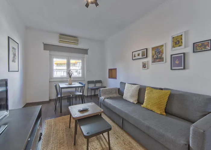 Ajuda Typical By Homing * Lisboa