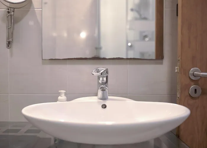 公寓 Ajuda Typical By Homing