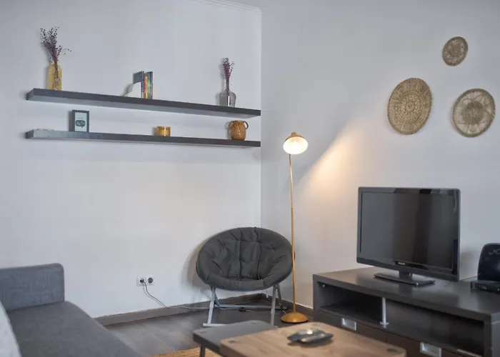 Ajuda Typical By Homing * Lisboa