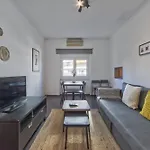 Ajuda Typical By Homing Лісабон