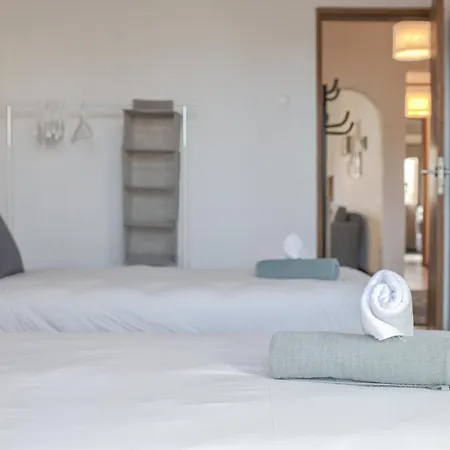 Ajuda Typical By Homing Apartman