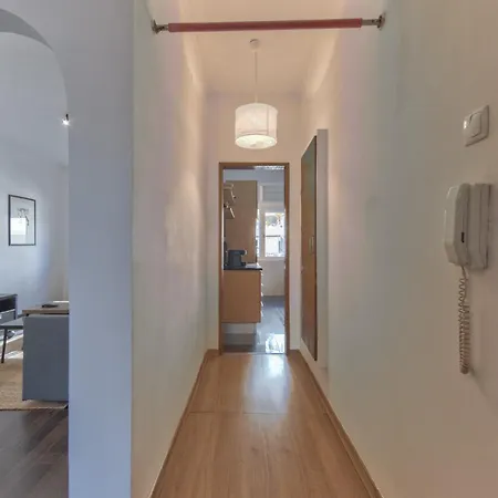 Ajuda Typical By Homing Apartman