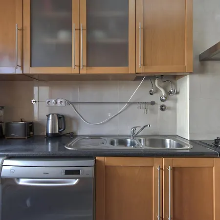 Apartment Ajuda Typical By Homing