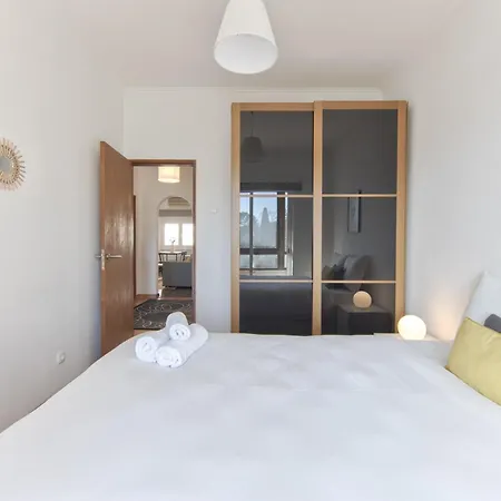 Ajuda Typical By Homing Appartement Lissabon